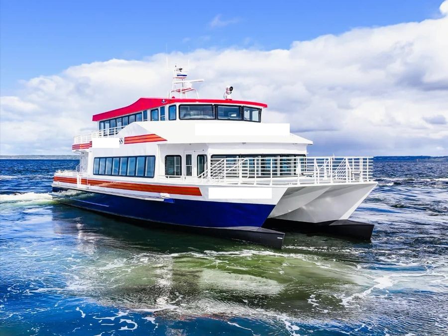 Aluminum catamaran passenger boat open sea running